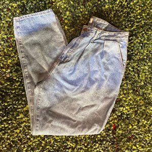 Nova Vintage Size 31 Denim High Waist Pleated Skinny Jeans